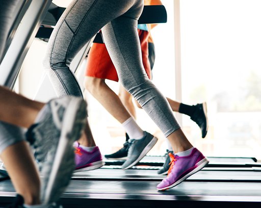 picture of people running on treadmill in gym